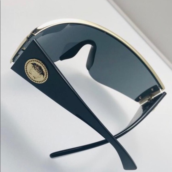 💯 - Versace New Ve2197 1252/6g Shield Mod 2197 Sunglasses - Picture 9 of 12